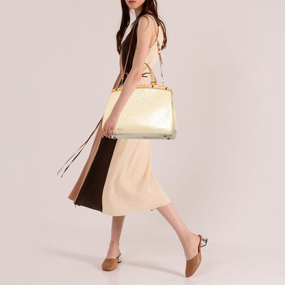 Louis Vuitton Blanc Corail Monogram Vernis Brea GM Bag