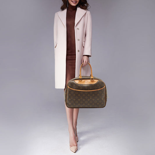 LOUIS VUITTON Monogram Canvas Deauville Bag