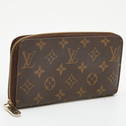 LOUIS VUITTON Monogram Canvas Zippy Wallet