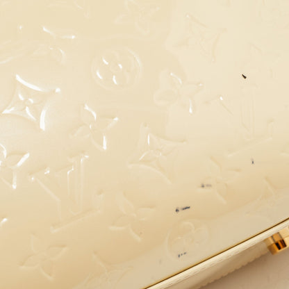 LOUIS VUITTON Blanc Corail Monogram Vernis Brea GM Bag