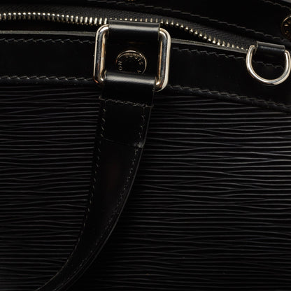 LOUIS VUITTON Black Epi Leather Brea GM Bag