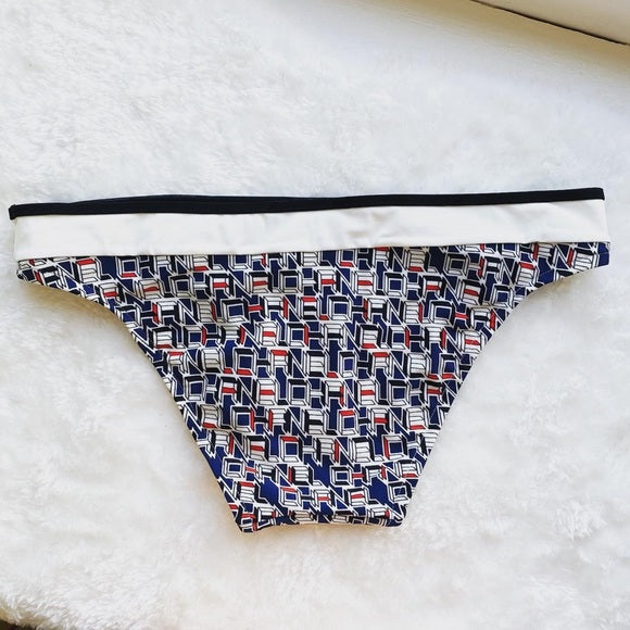 CHANEL Hula Beach series bikini set