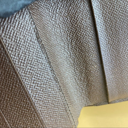 LOUIS VUITTON damier wallet