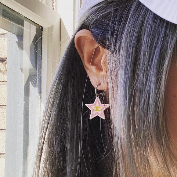 CHANEL VINTAGE two colour star earrings (ND)