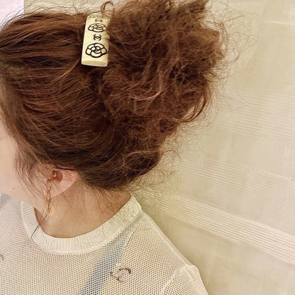 CHANEL vintage Camellia hair barrette