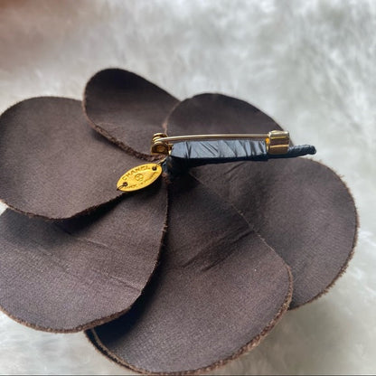 CHANEL Camellia brooch