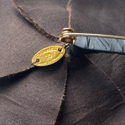 CHANEL Camellia brooch