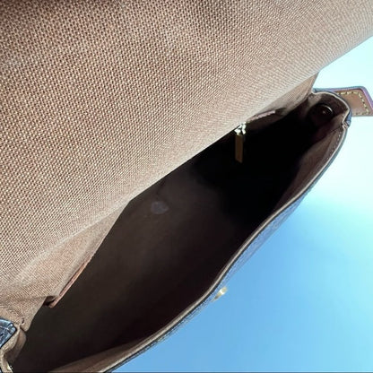 LOUIS VUITTON Looping bag