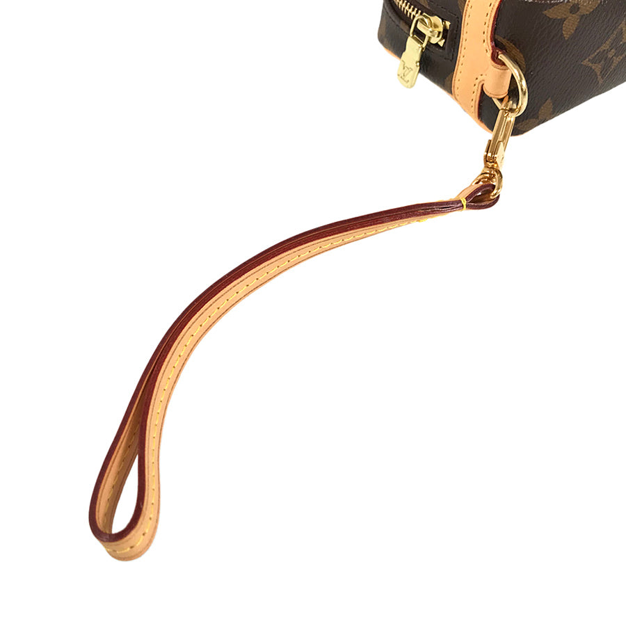 LOUIS VUITTON Pouch