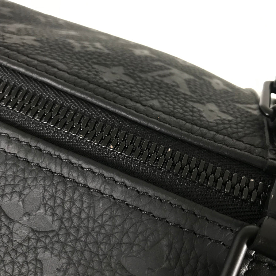 LOUIS VUITTON Monogram Taurillon Clemence keepall Bandouliere 50 Boston bag