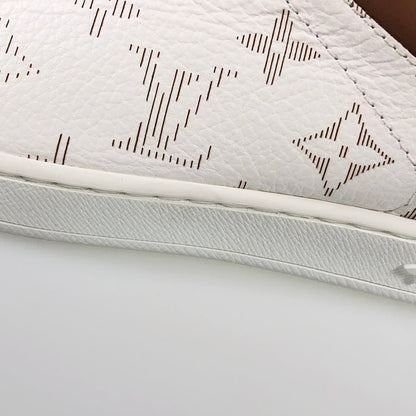 LOUIS VUITTON Men's Sneakers