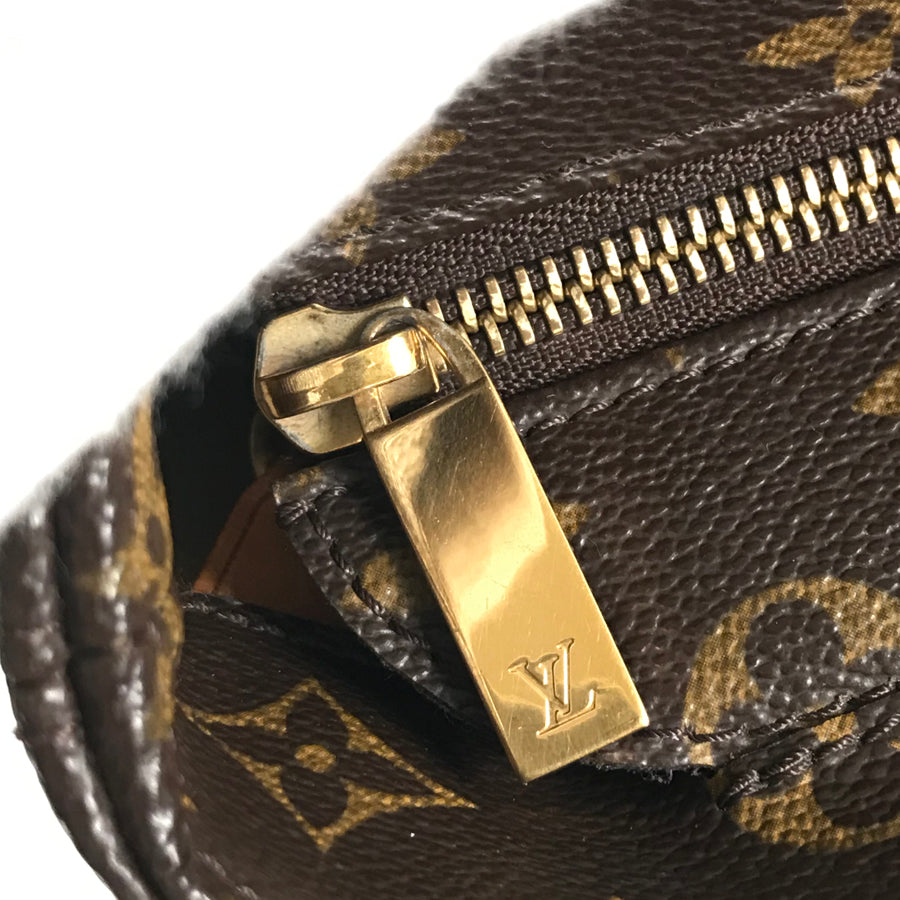 LOUIS VUITTON Monogram Luco M51155 Tote bag