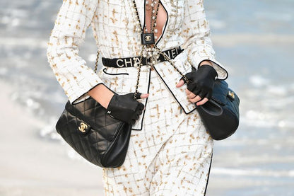 Chanel Black Elegant Handbag 63