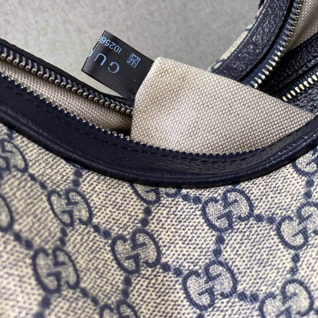 Gucci Attache small shoulder bag Beige and blue GG Supreme canvas