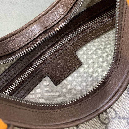 Gucci Attache small shoulder bag Beige and ebony GG Supreme canvas