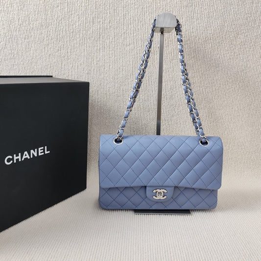 Chanel CF Classic Flap Bag 4043017