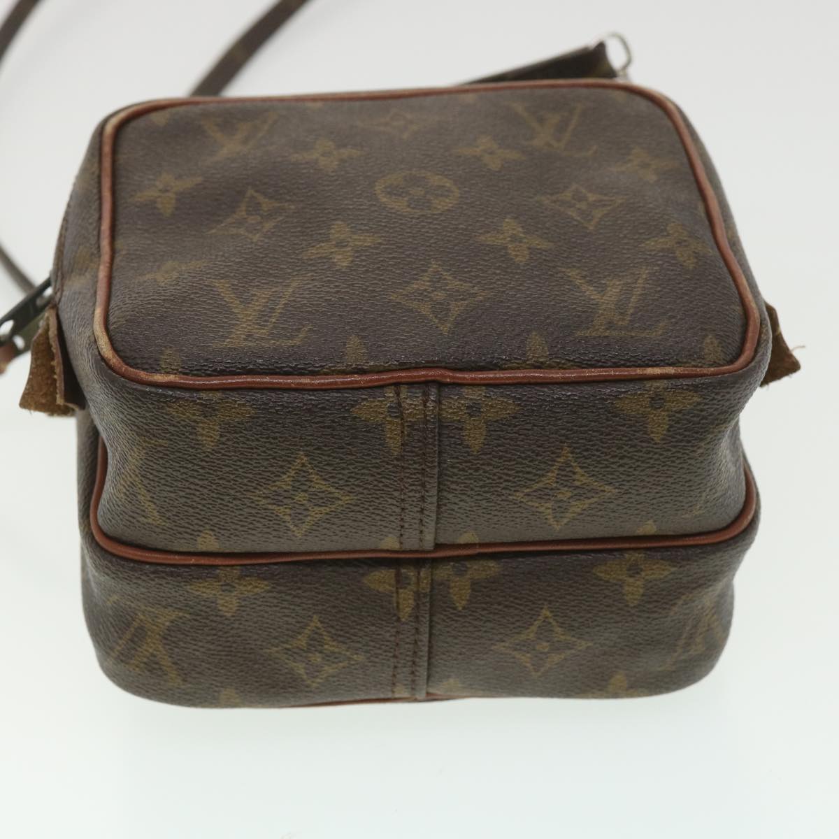 LOUIS VUITTON Monogram Amazon Shoulder Bag Vintage M45236 LV Auth rd4377