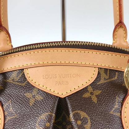 LOUIS VUITTON Handbag