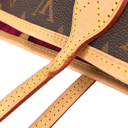 LOUIS VUITTON Monogram Neverfull MM Tote Bag