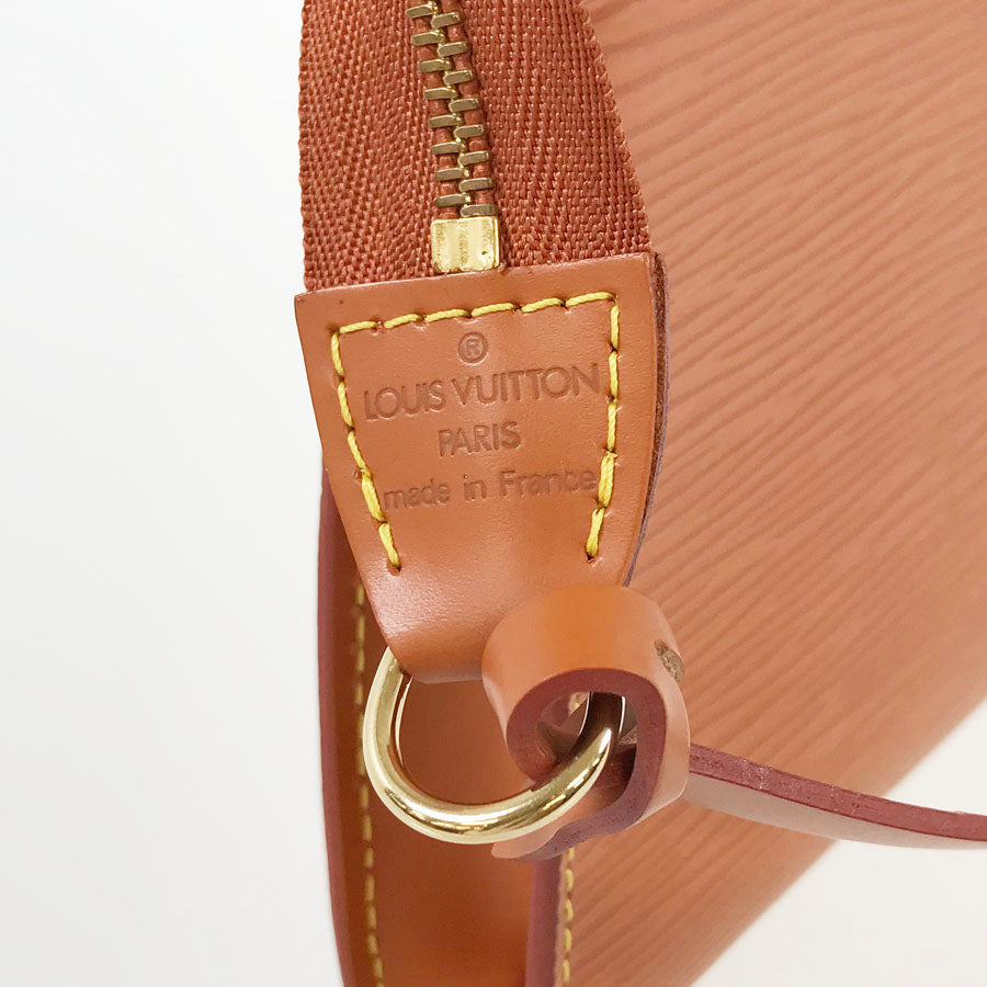 LOUIS VUITTON Pouch