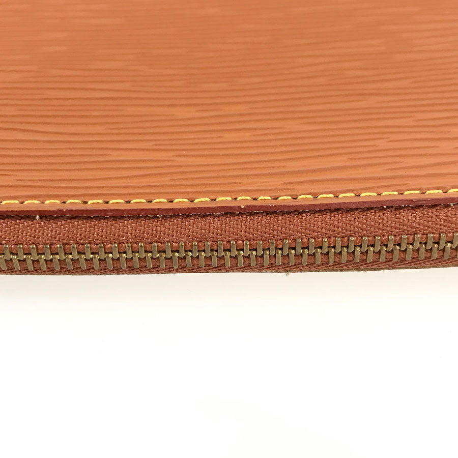 LOUIS VUITTON Pouch
