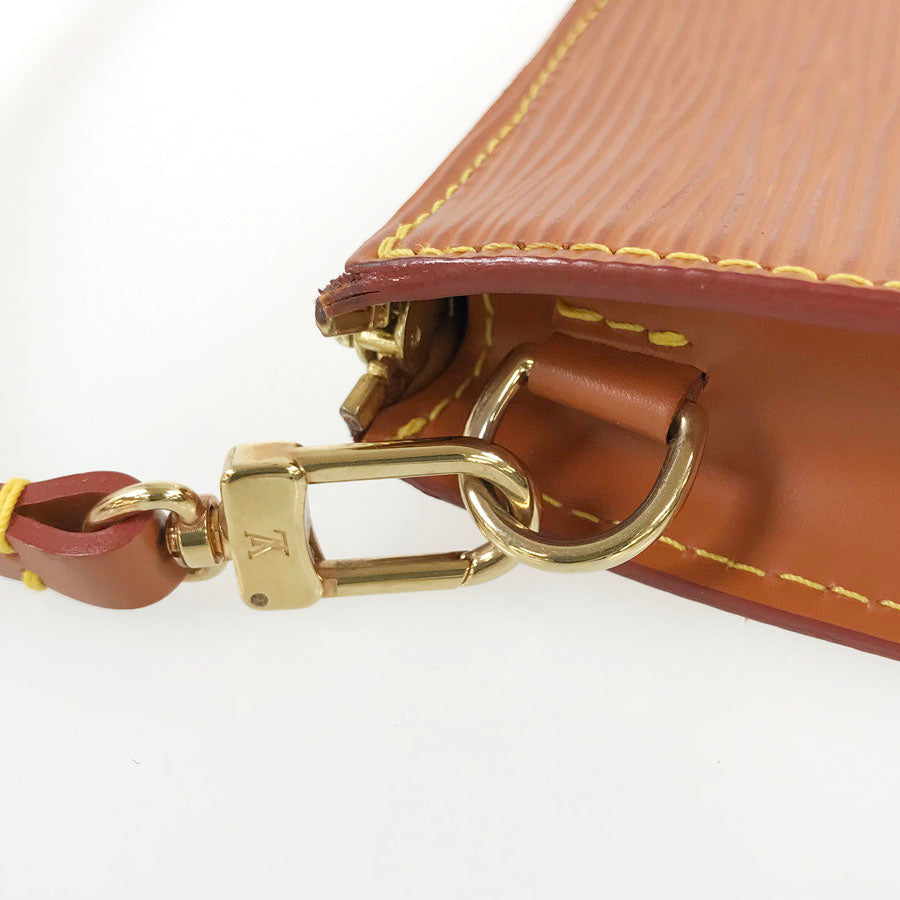 LOUIS VUITTON Pouch