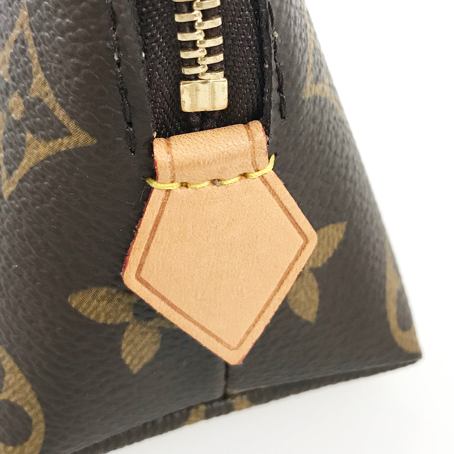 LOUIS VUITTON Monogram Pochette Cosmetique M47515 Pouch
