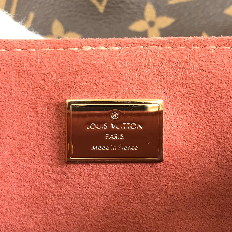 LOUIS VUITTON Monogram Vernis Hot Springs M53545 Backpack