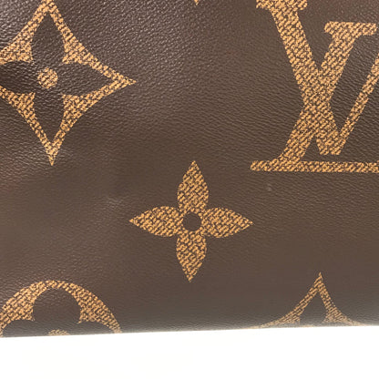 LOUIS VUITTON Monogram Giant on the Go GM M45320 Tote bag