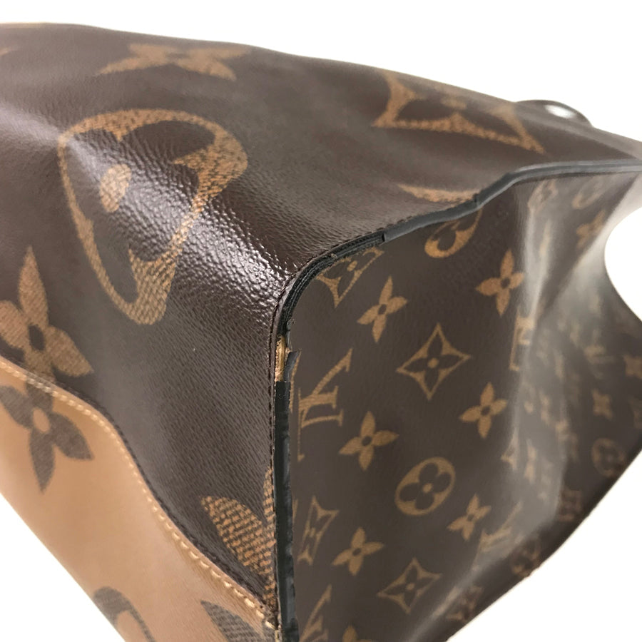 LOUIS VUITTON Monogram Giant On The Go GM M45320 Tote bag