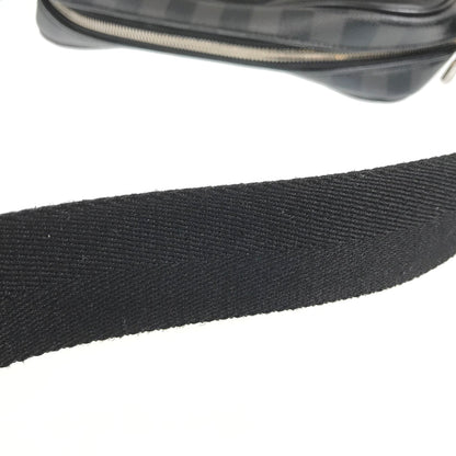 LOUIS VUITTON Shoulder Bag