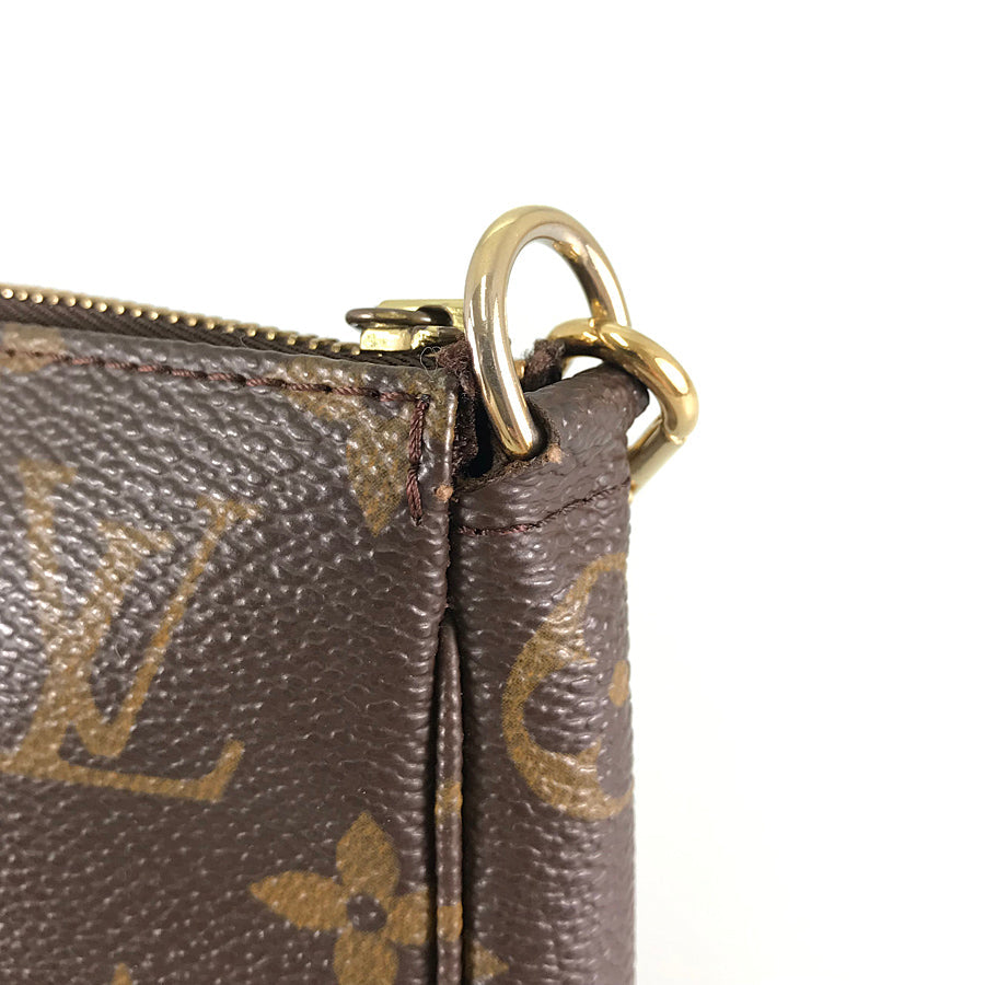 LOUIS VUITTON Pouch