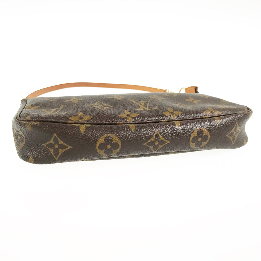 LOUIS VUITTON Monogram Pochette Accessoires M51980 Pouch