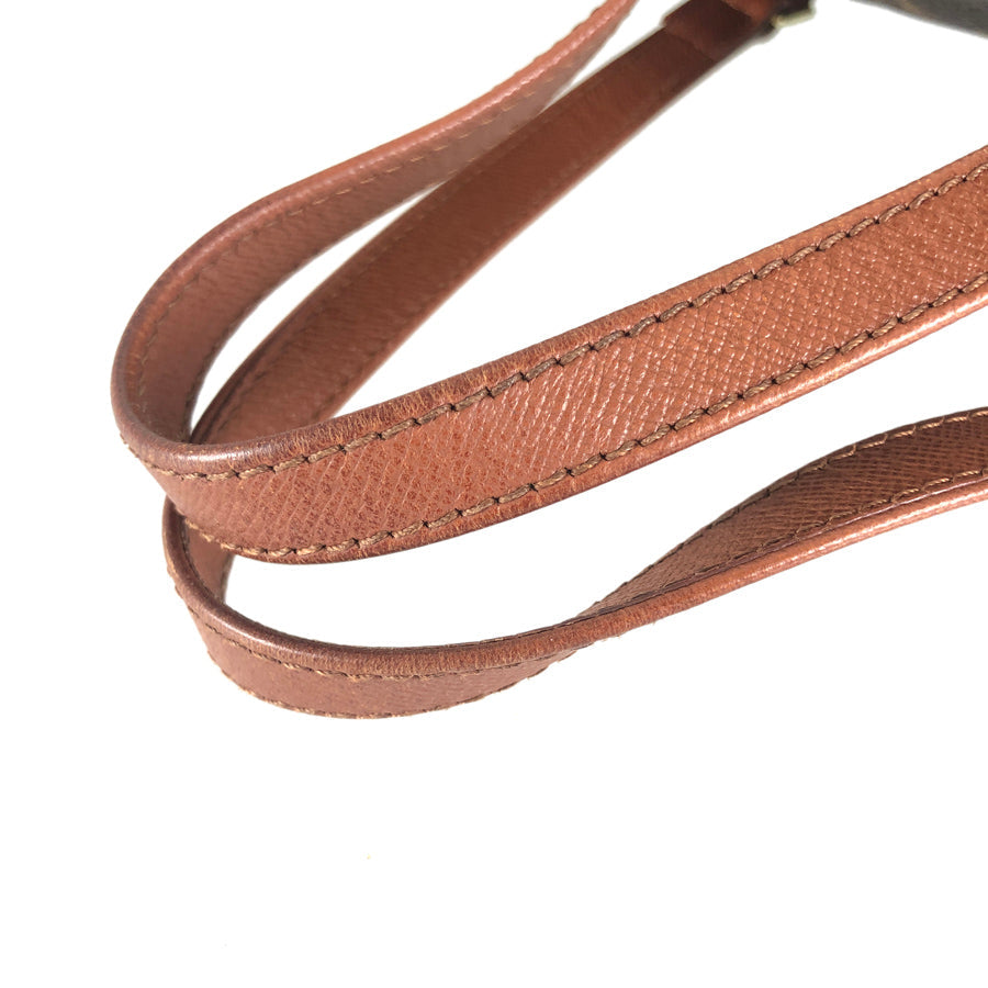 LOUIS VUITTON Monogram Papillon Handbag