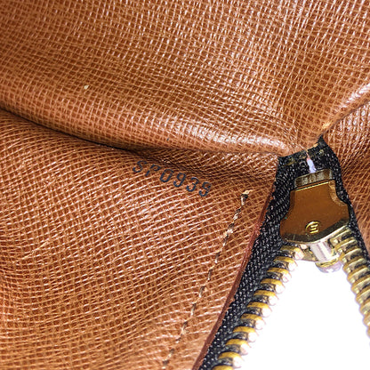 LOUIS VUITTON Monogram Papillon Handbag