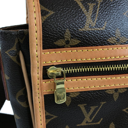 LOUIS VUITTON Messenger bag