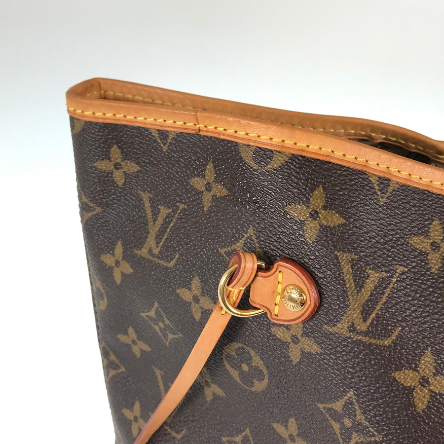LOUIS VUITTON Monogram Neverfull GM Tote Bag