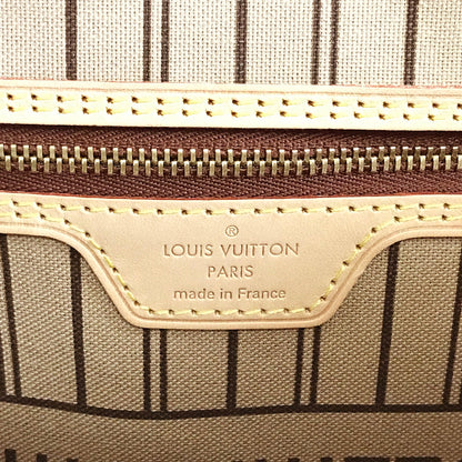 LOUIS VUITTON Monogram Neverfull MM Tote Bag