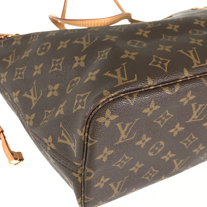 LOUIS VUITTON Monogram Neverfull MM Tote Bag