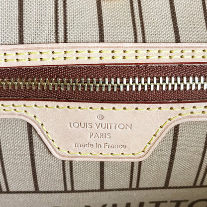 LOUIS VUITTON Monogram Neverfull MM Tote Bag