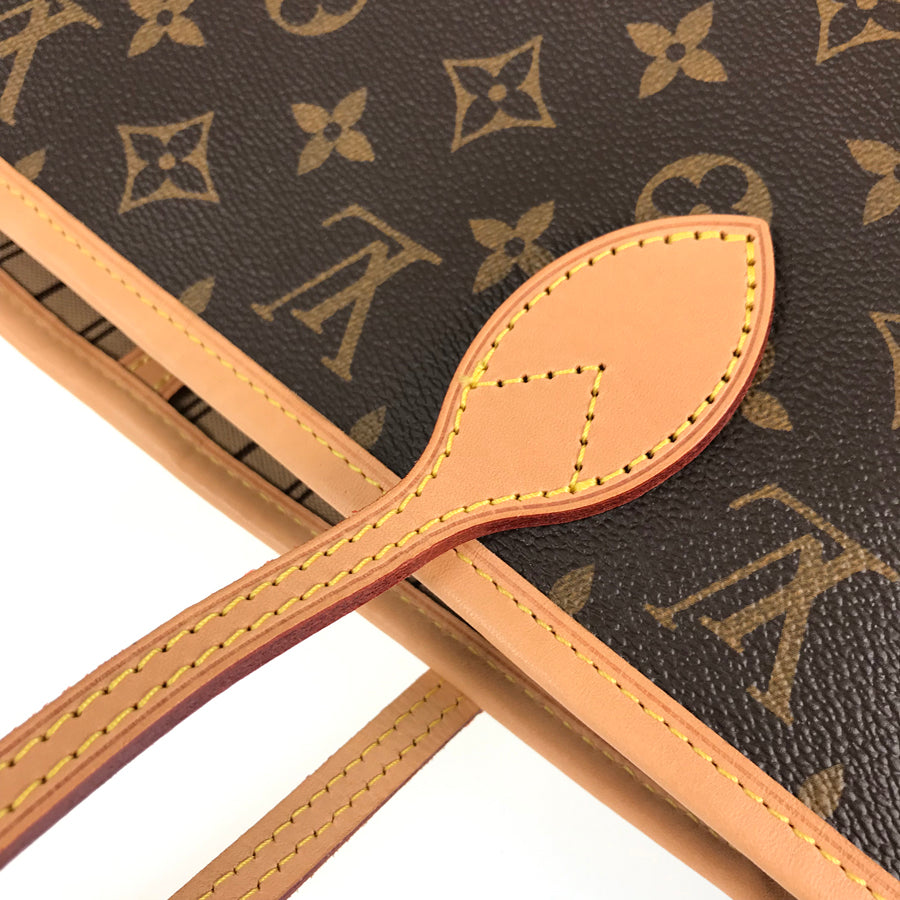 LOUIS VUITTON Monogram Neverfull MM Tote Bag