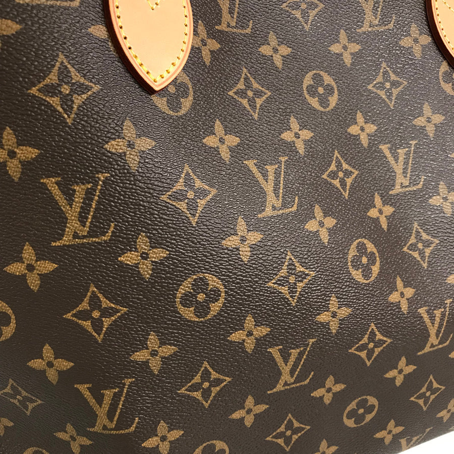 LOUIS VUITTON Monogram Neverfull MM Tote Bag