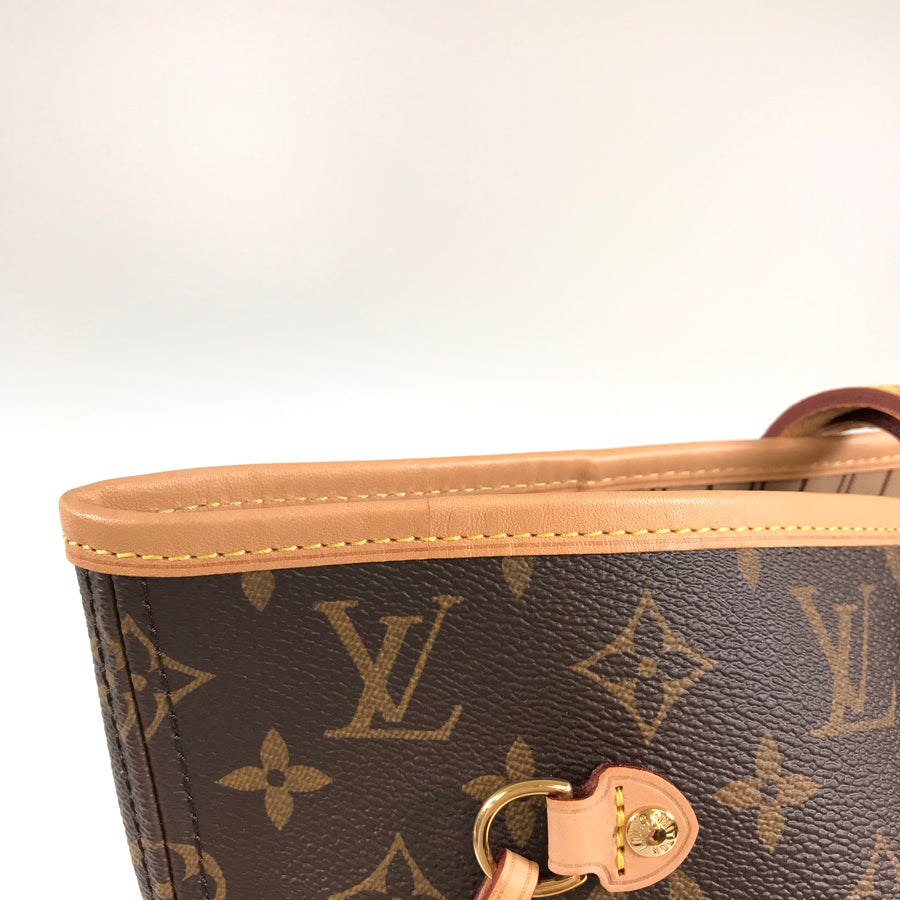 LOUIS VUITTON Monogram Neverfull MM Tote Bag