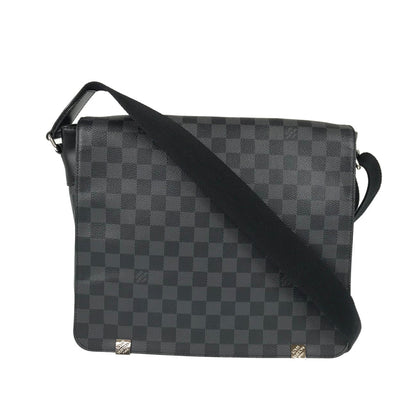 LOUIS VUITTON Messenger bag