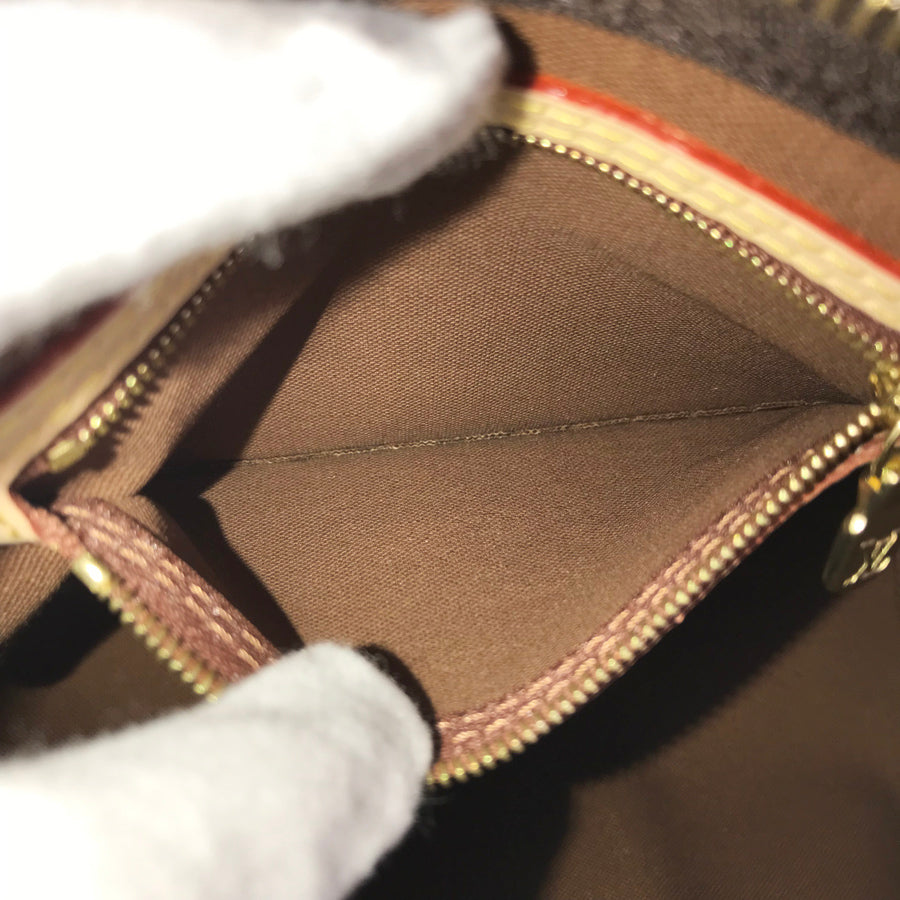 LOUIS VUITTON Monogram Speedy 25 Handbag