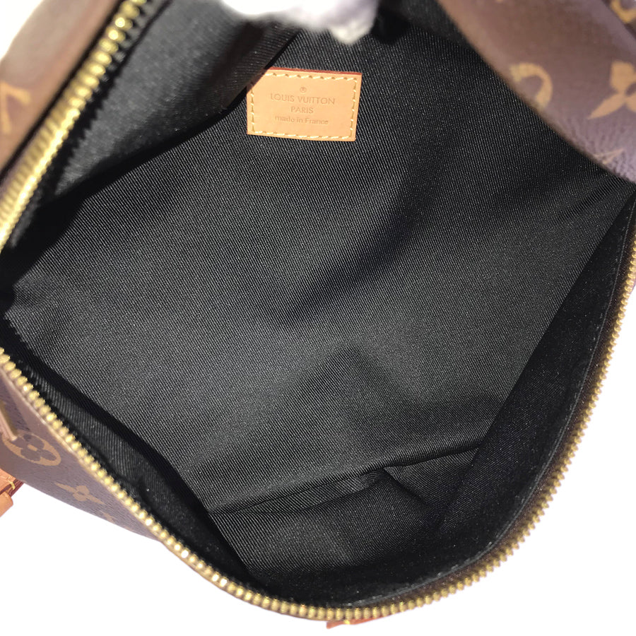 LOUIS VUITTON Monogram bum bag M43644 Waist pouch