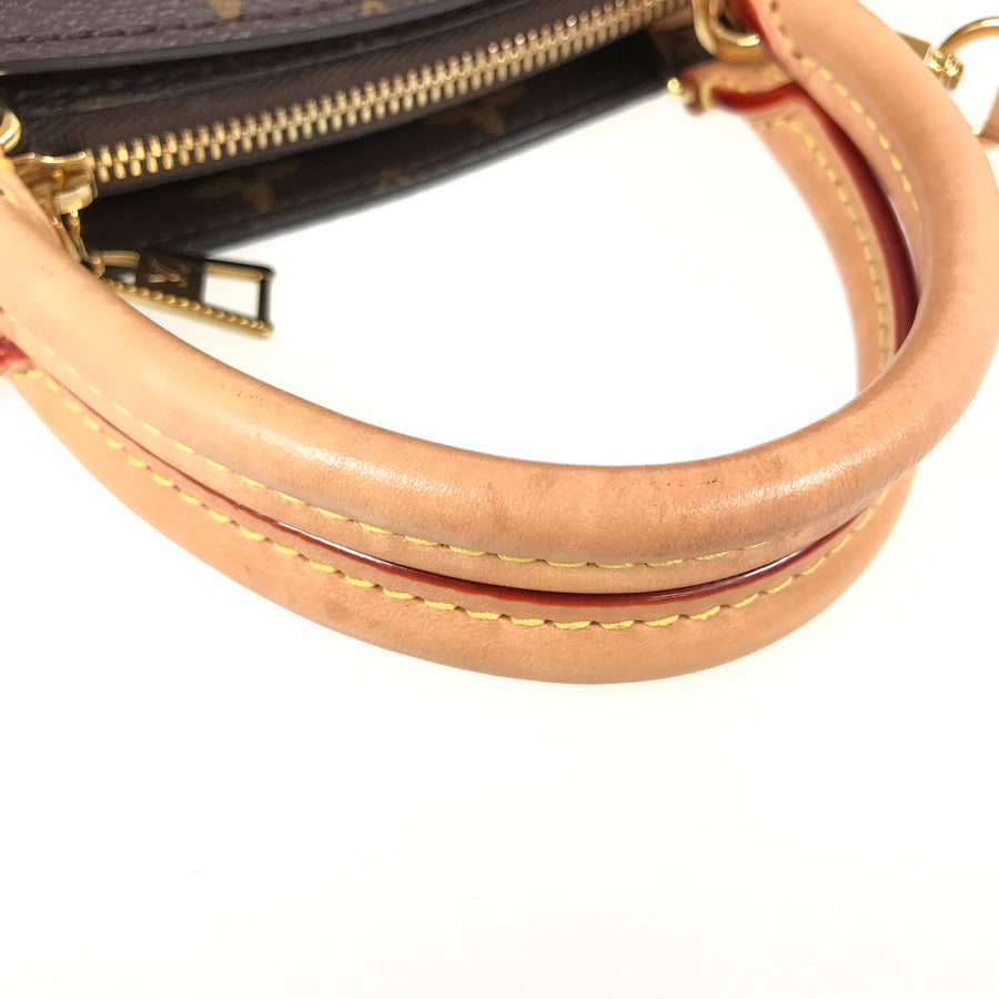 LOUIS VUITTON Monogram Petit Palais PM M45900 Hand bag