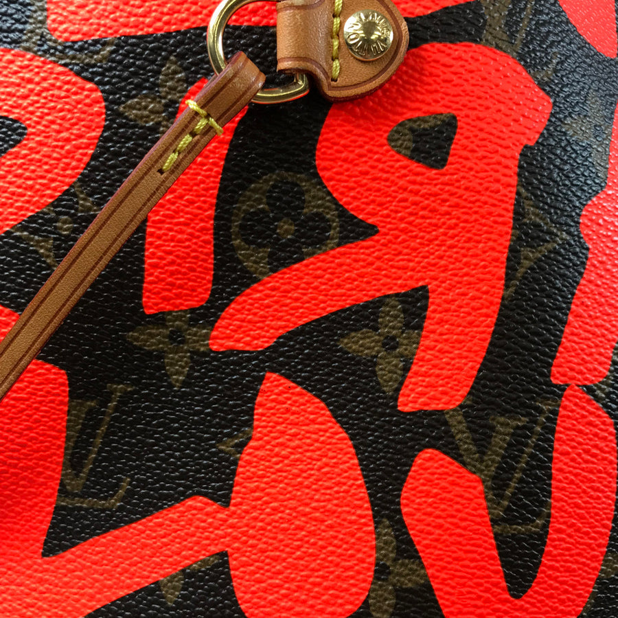 LOUIS VUITTON Monogram Graffiti Neverfull GM M93702 Tote bag