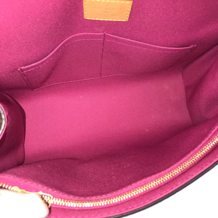 LOUIS VUITTON Monogram Cluny BB M42738 Hand bag
