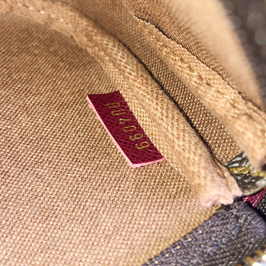 LOUIS VUITTON Monogram Mini Pochette Accessoires M63798 Pouch